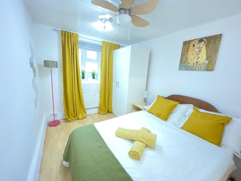 Cosy Flat Close To East Finchley Station London Luaran gambar